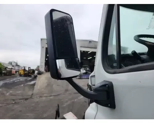 Freightliner Cascadia 125 Mirror (Side View)