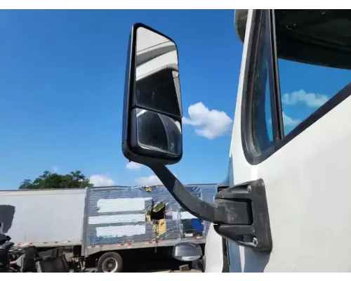 Freightliner Cascadia 125 Mirror (Side View)