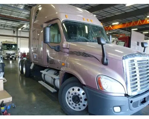 Mirror (Side View) Freightliner Cascadia 125 Holst Truck Parts