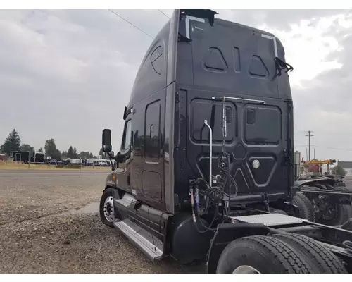 Freightliner Cascadia 125 Miscellaneous Parts