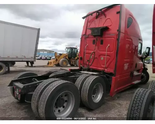 Freightliner Cascadia 125 Miscellaneous Parts