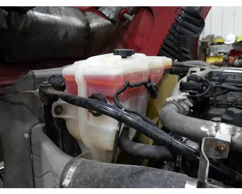 Radiator Overflow Bottle FREIGHTLINER CASCADIA 125 LKQ Thompson Motors - Wykoff