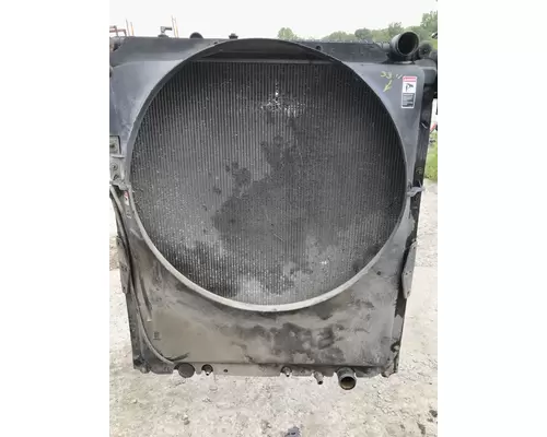 Freightliner Cascadia 125 Radiator Shroud