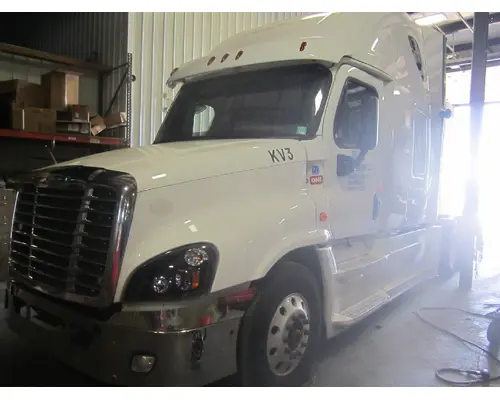 Radiator FREIGHTLINER CASCADIA 125 Lund Truck Parts
