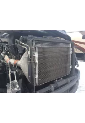 Freightliner Cascadia 125 Radiator