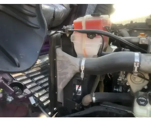 Radiator Freightliner Cascadia 125 HOLST TRUCK PARTS