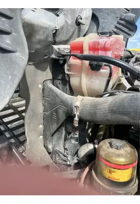 Freightliner Cascadia 125 Radiator