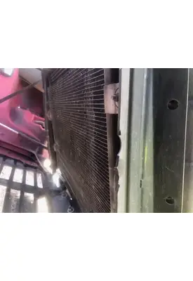 Freightliner Cascadia 125 Radiator