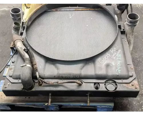 Freightliner Cascadia 125 Radiator