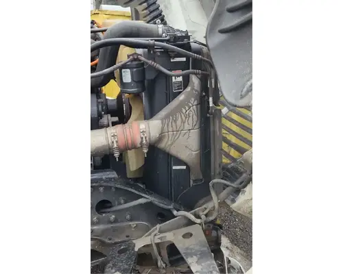 Freightliner Cascadia 125 Radiator