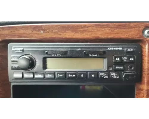 Freightliner Cascadia 125 Radio