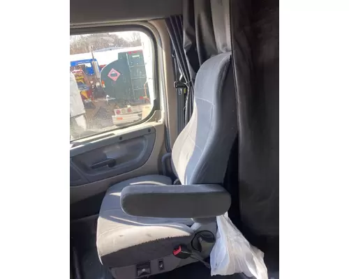 Seat, Front Freightliner Cascadia 125 Complete Recycling