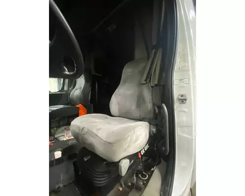 Freightliner Cascadia 125 Seat, Front