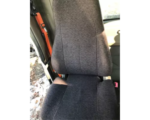 Freightliner Cascadia 125 Seat, Front