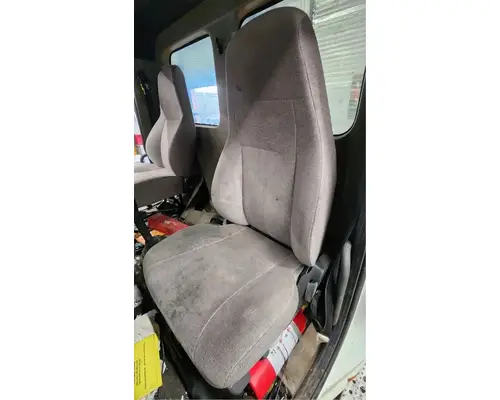 Freightliner Cascadia 125 Seat, Front