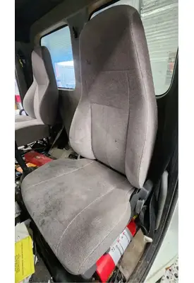 Freightliner Cascadia 125 Seat, Front