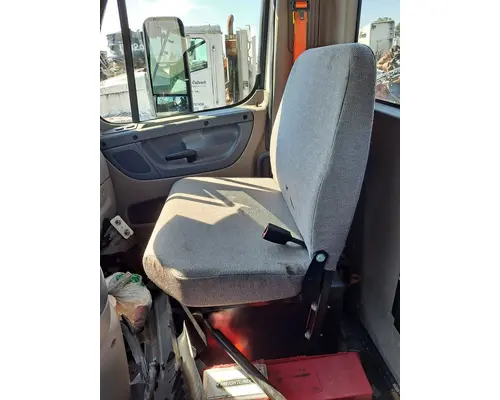 Seat, Front FREIGHTLINER CASCADIA 125 LKQ Evans Heavy Truck Parts
