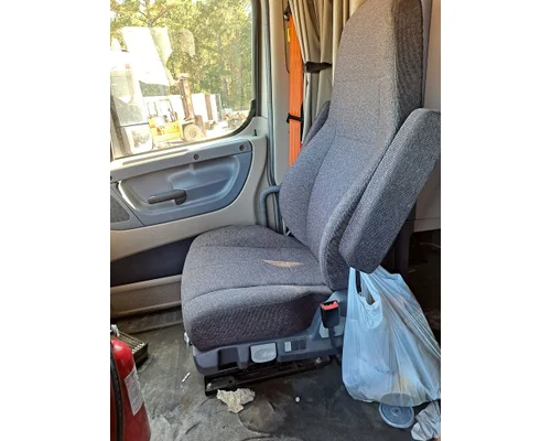 Seat, Front FREIGHTLINER CASCADIA 125 LKQ Evans Heavy Truck Parts