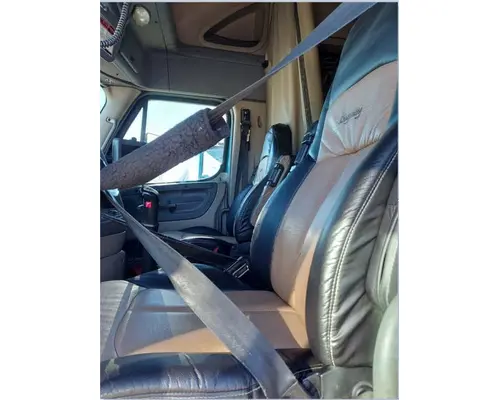 Seat, Front FREIGHTLINER CASCADIA 125 LKQ Geiger Truck Parts