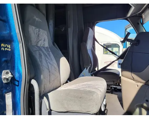 Seat, Front FREIGHTLINER CASCADIA 125 LKQ Thompson Motors - Wykoff
