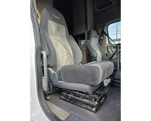 Seat, Front FREIGHTLINER CASCADIA 125 ReRun Truck Parts