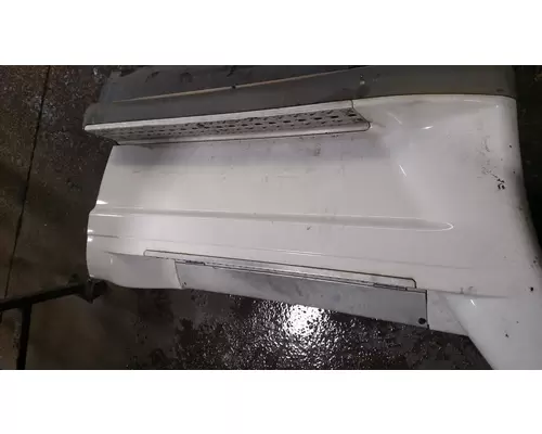 Freightliner Cascadia 125 Side Fairing