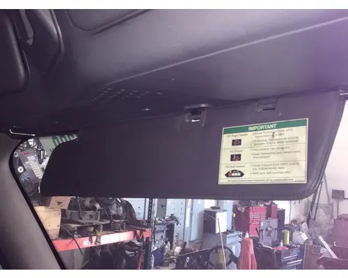 Freightliner Cascadia 125 Sun Visor (External)