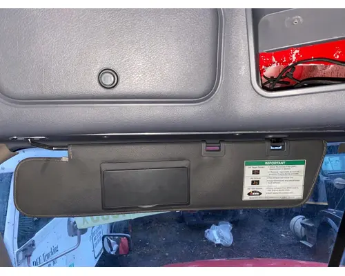 Freightliner Cascadia 125 Sun Visor (External)