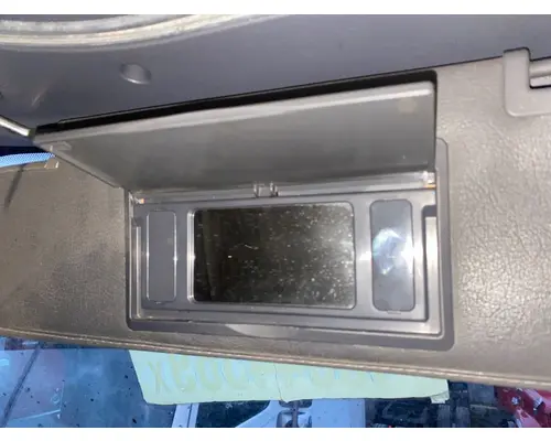 Freightliner Cascadia 125 Sun Visor (External)