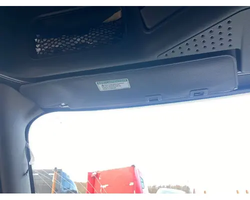 Freightliner Cascadia 125 Sun Visor (External)
