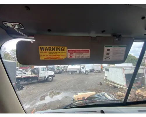 Freightliner Cascadia 125 Sun Visor (External)