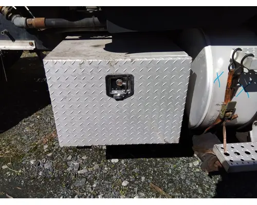 Tool Box FREIGHTLINER CASCADIA 125 LKQ Heavy Truck Maryland