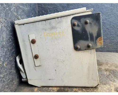 Freightliner Cascadia 125 Tool Box