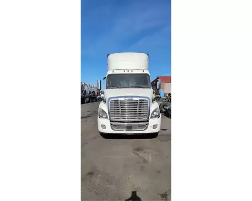 Complete Vehicle FREIGHTLINER Cascadia 125 Geco - Fresno