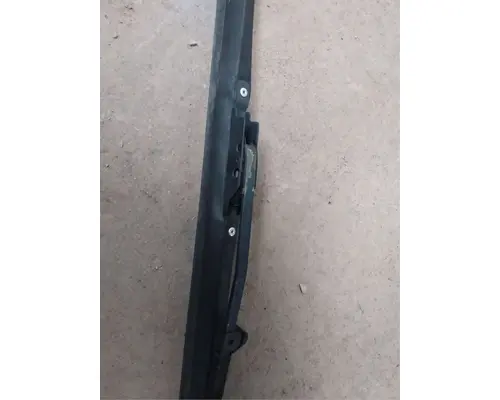 Freightliner Cascadia 125 Windshield Wiper Arm