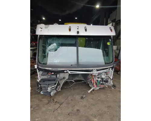 Cab FREIGHTLINER CASCADIA 125BBC Truck Salvage International Inc