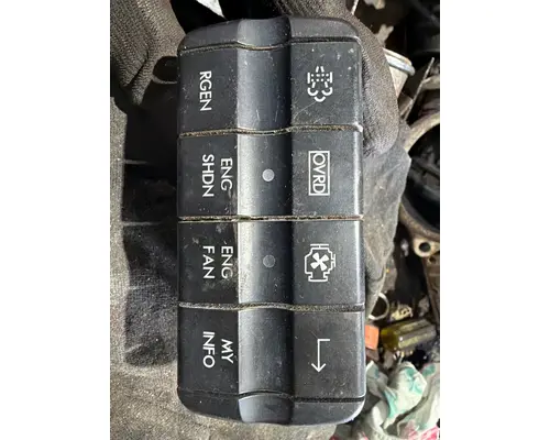 Dash / Console Switch FREIGHTLINER CASCADIA 125BBC Truck Salvage International Inc