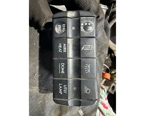 Dash / Console Switch FREIGHTLINER CASCADIA 125BBC Truck Salvage International Inc