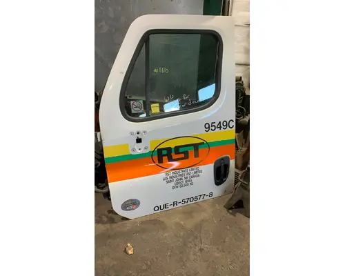 Door Assembly, Front FREIGHTLINER CASCADIA 125BBC Truck Salvage International Inc