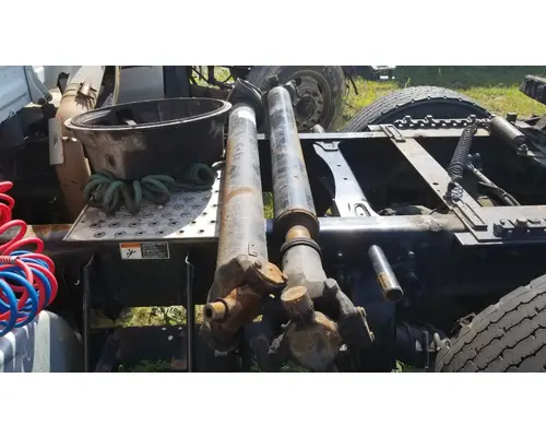 Drive Shaft, Rear FREIGHTLINER CASCADIA 125BBC B &amp; W  Truck Center