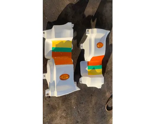 Fender FREIGHTLINER CASCADIA 125BBC Truck Salvage International Inc