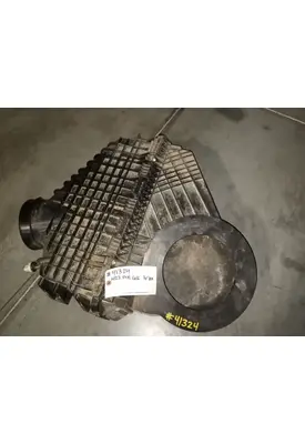 Freightliner Cascadia 126 Air Cleaner