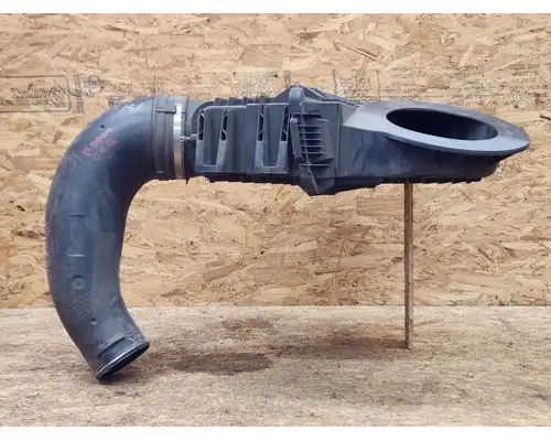 Air Cleaner Freightliner Cascadia 126 Complete Recycling Group LLC