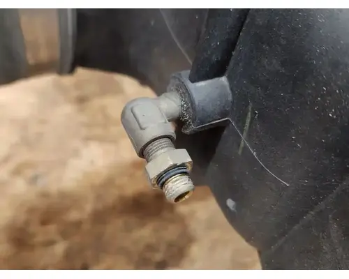 Freightliner Cascadia 126 Air Cleaner