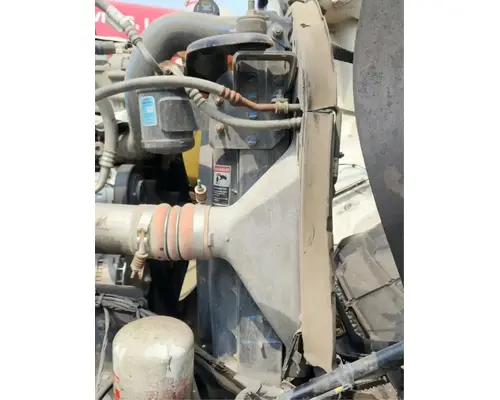 Freightliner Cascadia 126 Air Conditioner Condenser