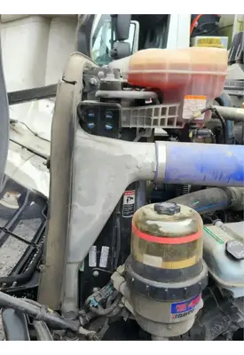 Freightliner Cascadia 126 Air Conditioner Condenser