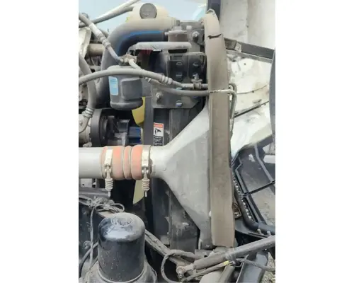 Freightliner Cascadia 126 Air Conditioner Condenser