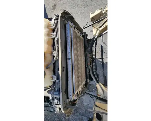 Freightliner Cascadia 126 Air Conditioner Condenser