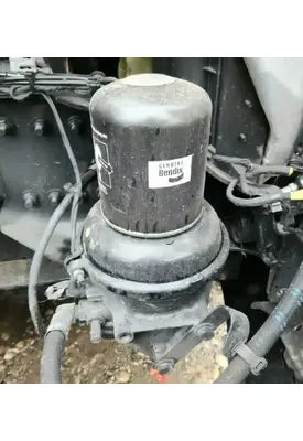 Freightliner Cascadia 126 Air Drier