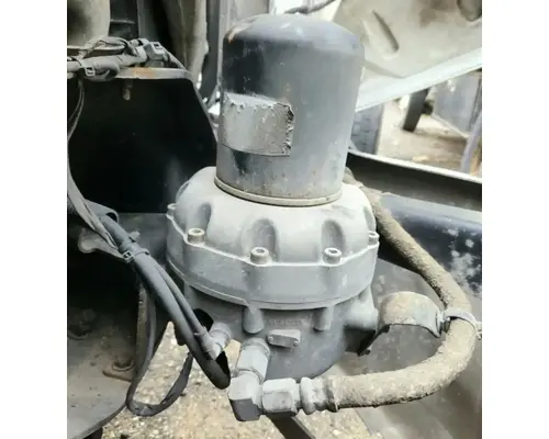Air Dryer Freightliner Cascadia 126 Complete Recycling Group LLC